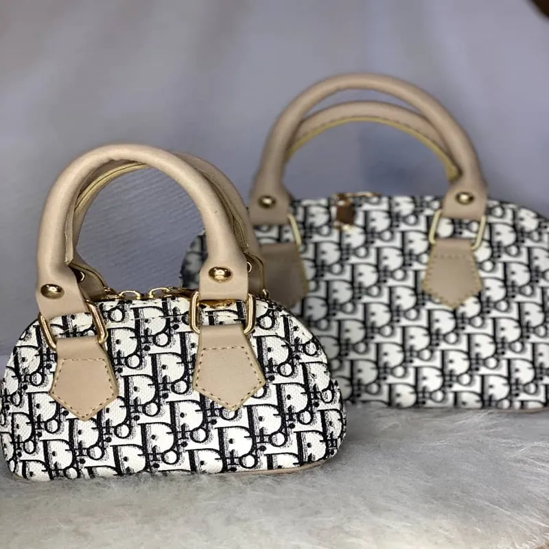 کیف مینیمال سفید 1012