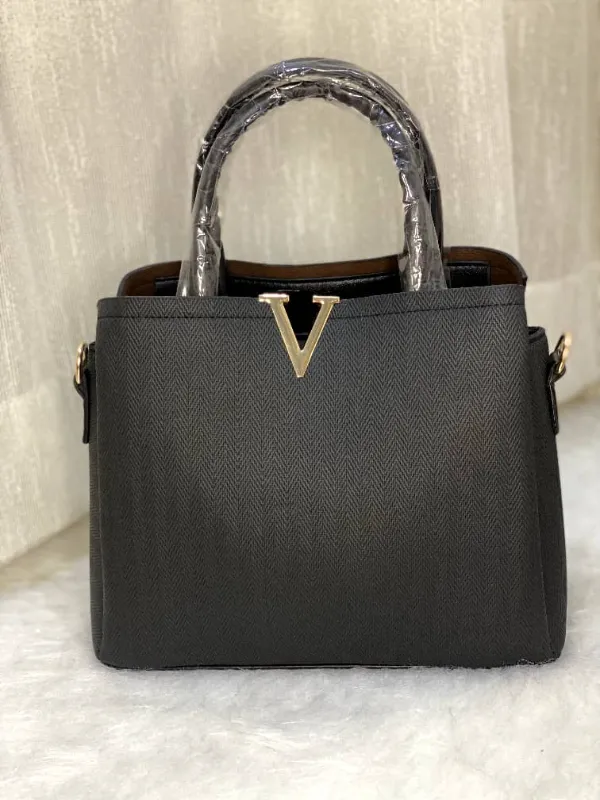 کیف مشکی زغالی Lv